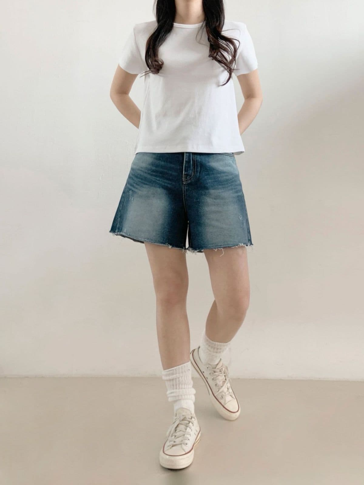914 Washed Distressed Cap Pants - 이미지 5