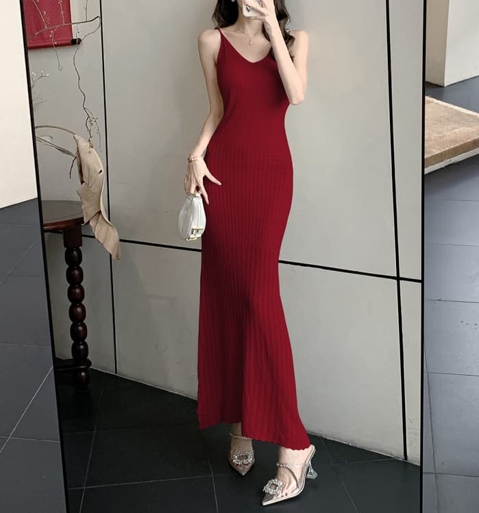 V-neck slim-fit knit sleeveless long dress - 이미지 14