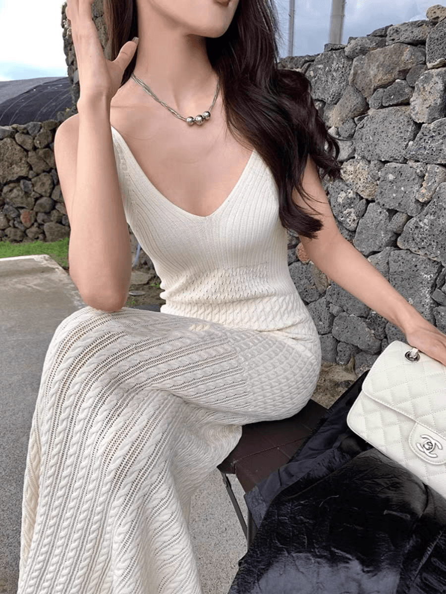 V-neck slim-fit knit sleeveless long dress - 이미지 3