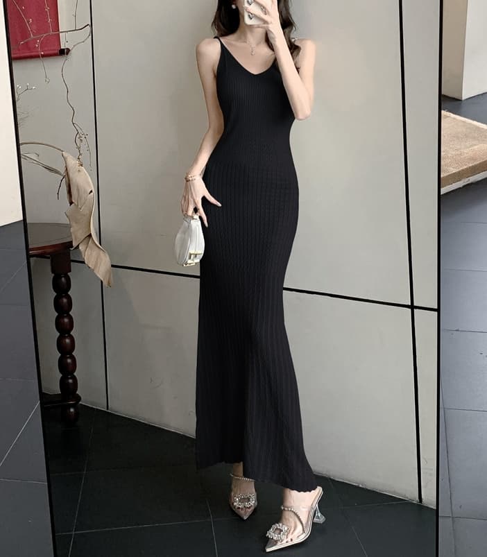 V-neck slim-fit knit sleeveless long dress - 이미지 16