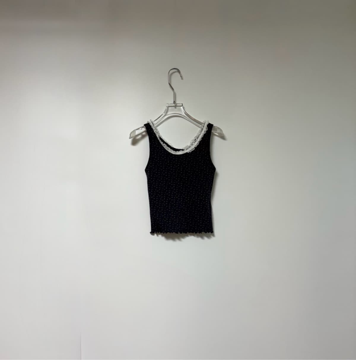Flower lace sleeveless top - 이미지 4