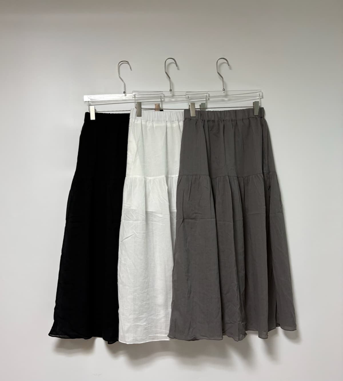 Milk tiered skirt - 이미지 1