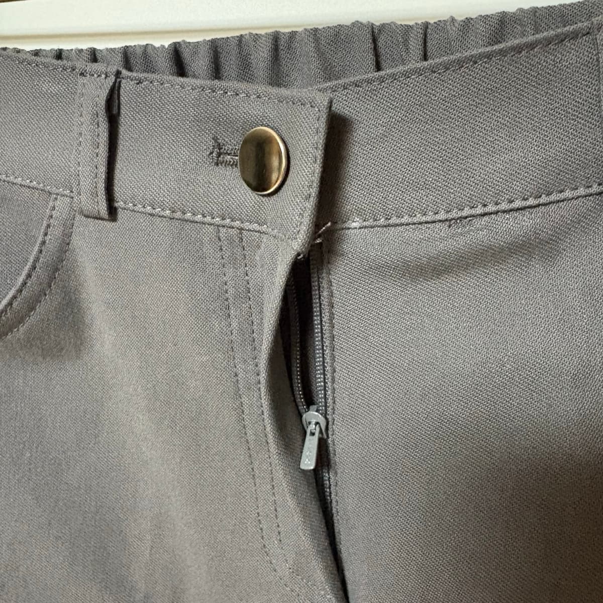 Dobby Capri Pants - 이미지 8