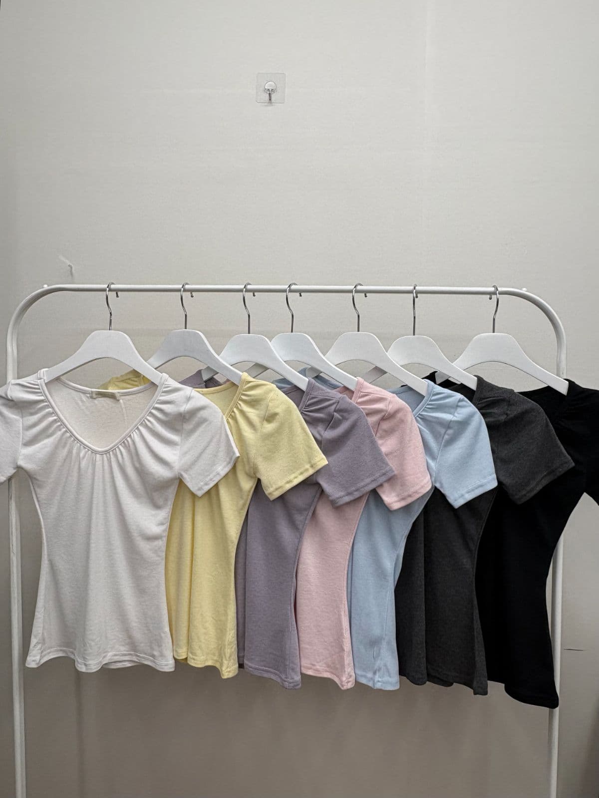 V-shirring short sleeves - 이미지 2