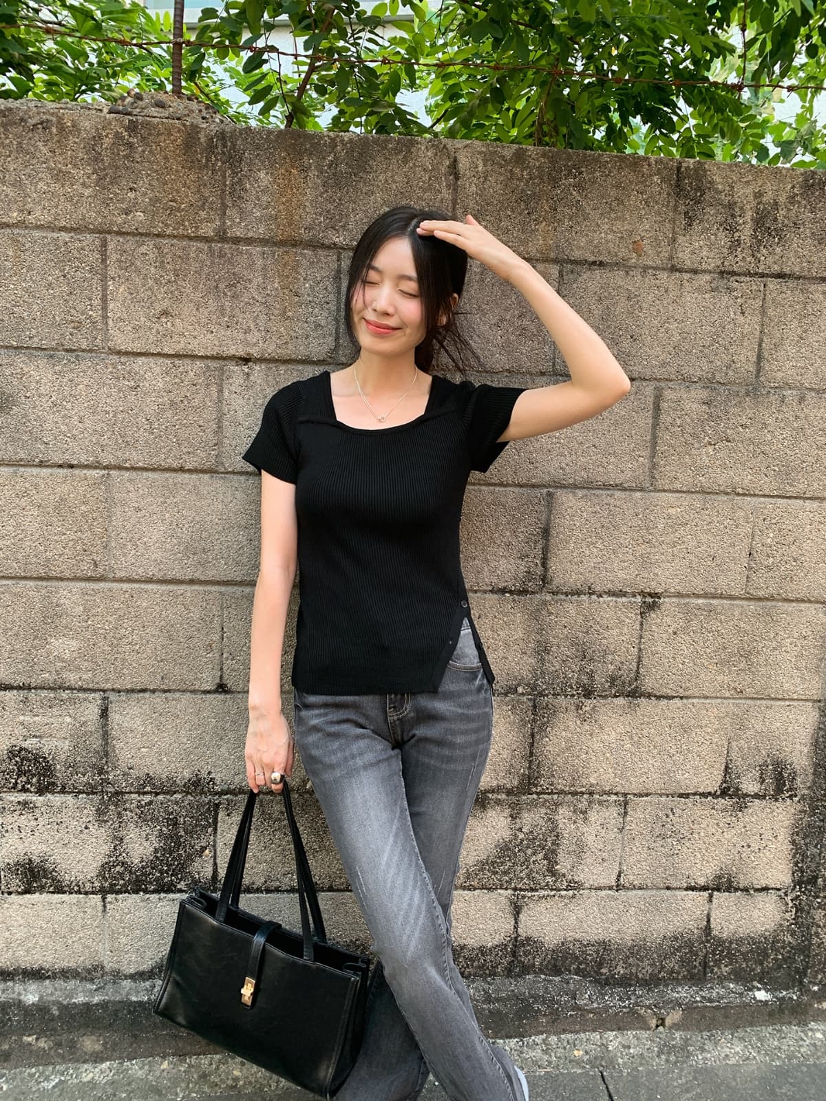 26 Summer New Arrival_Square Diagonal Button Short Sleeve (Summer Knit, Diagonal Point, Square Neck, Delicate Fit - 이미지 11