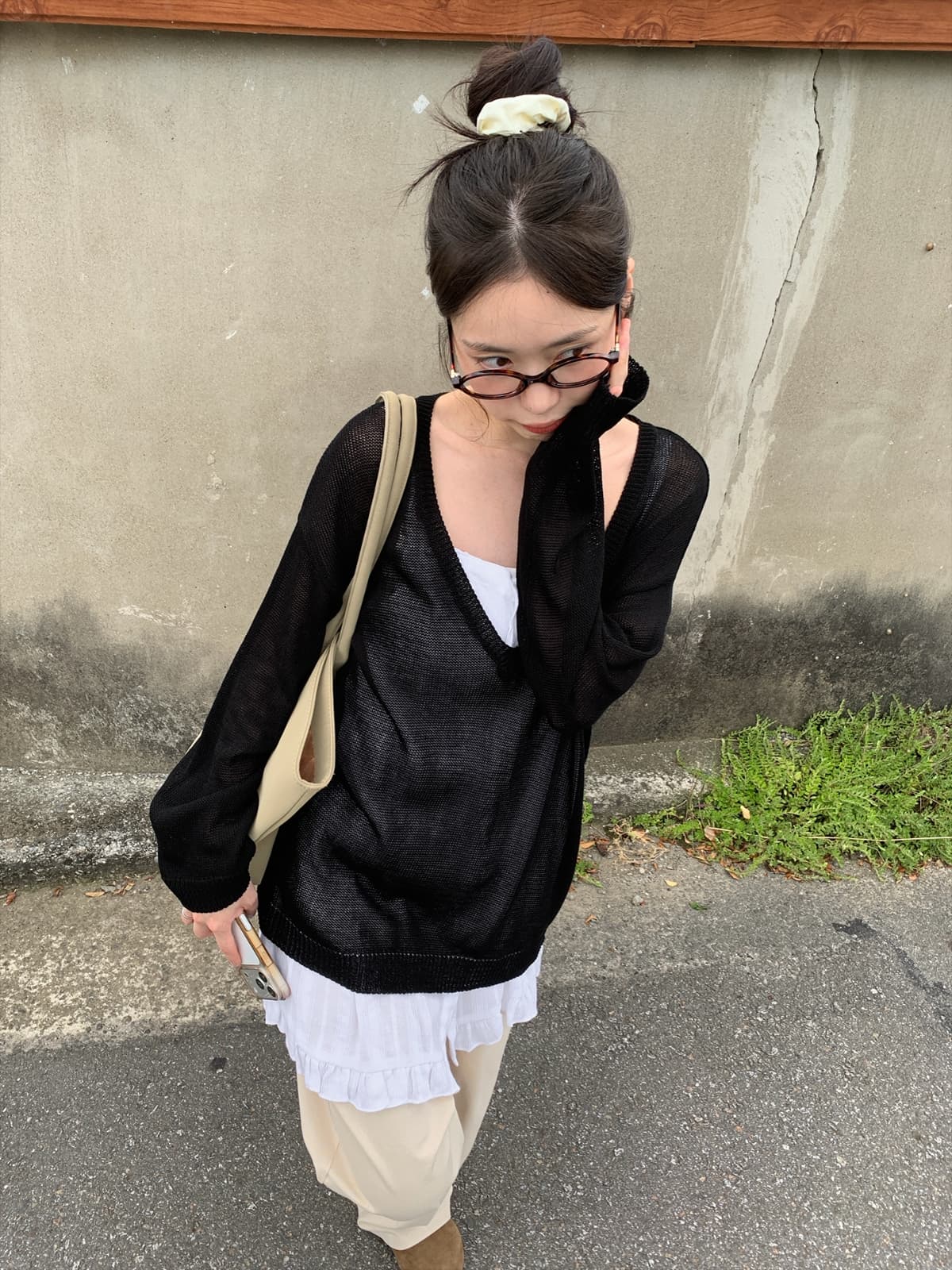 26 Summer New Arrival_Over Deep V-Neck (Knit, Delicate Fit, Long Sleeve, Oversized Fit, See-through, Mesh, Avant-garde Fit, Spring - 이미지 11