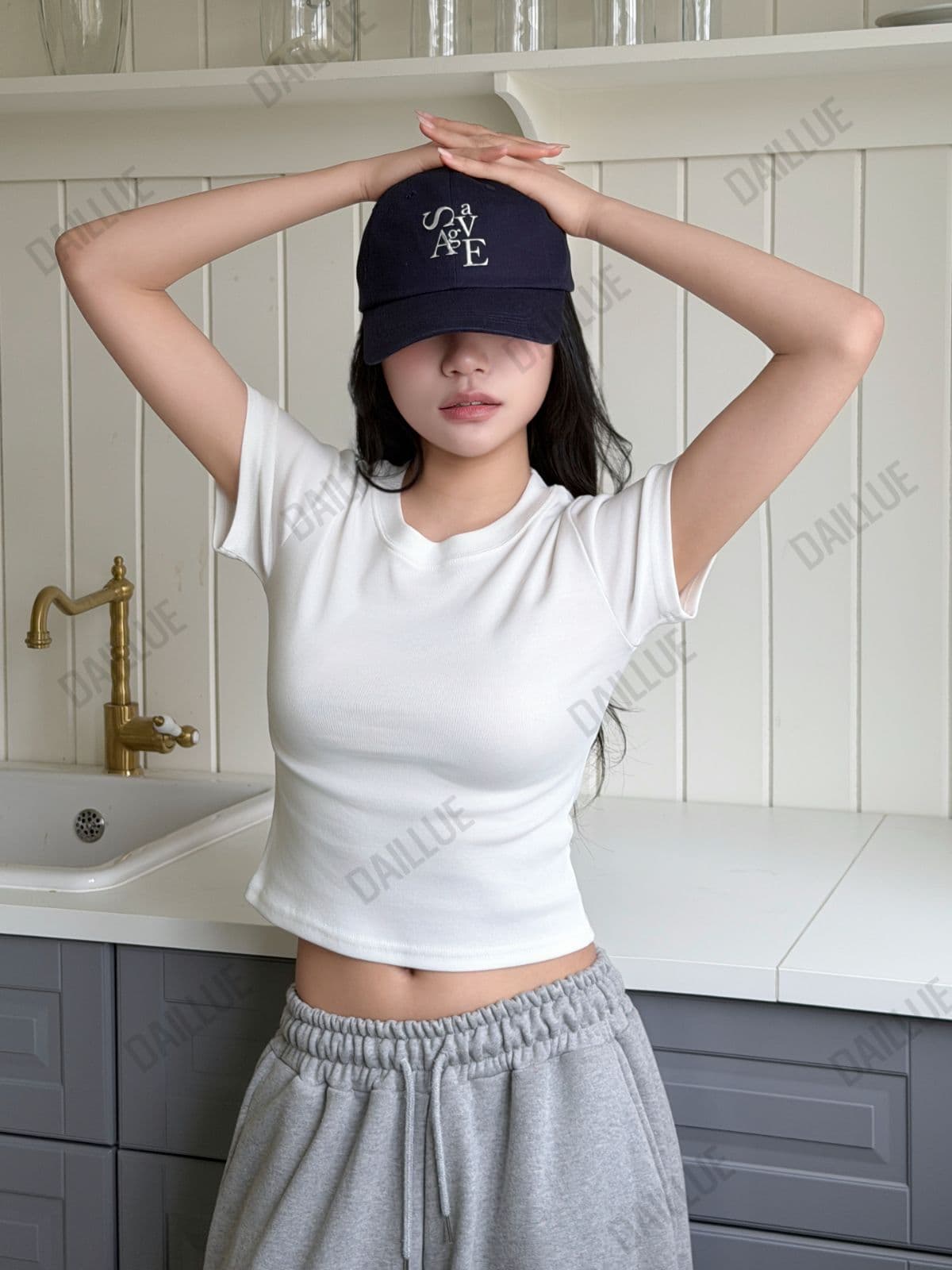 Slim Fit - Cotton Tension Basic Short Sleeve - Semi-Crop, Basic T-shirt, Arm Fat Coverage, Round Neck, Plain, Stretchy Inner - 이미지 5