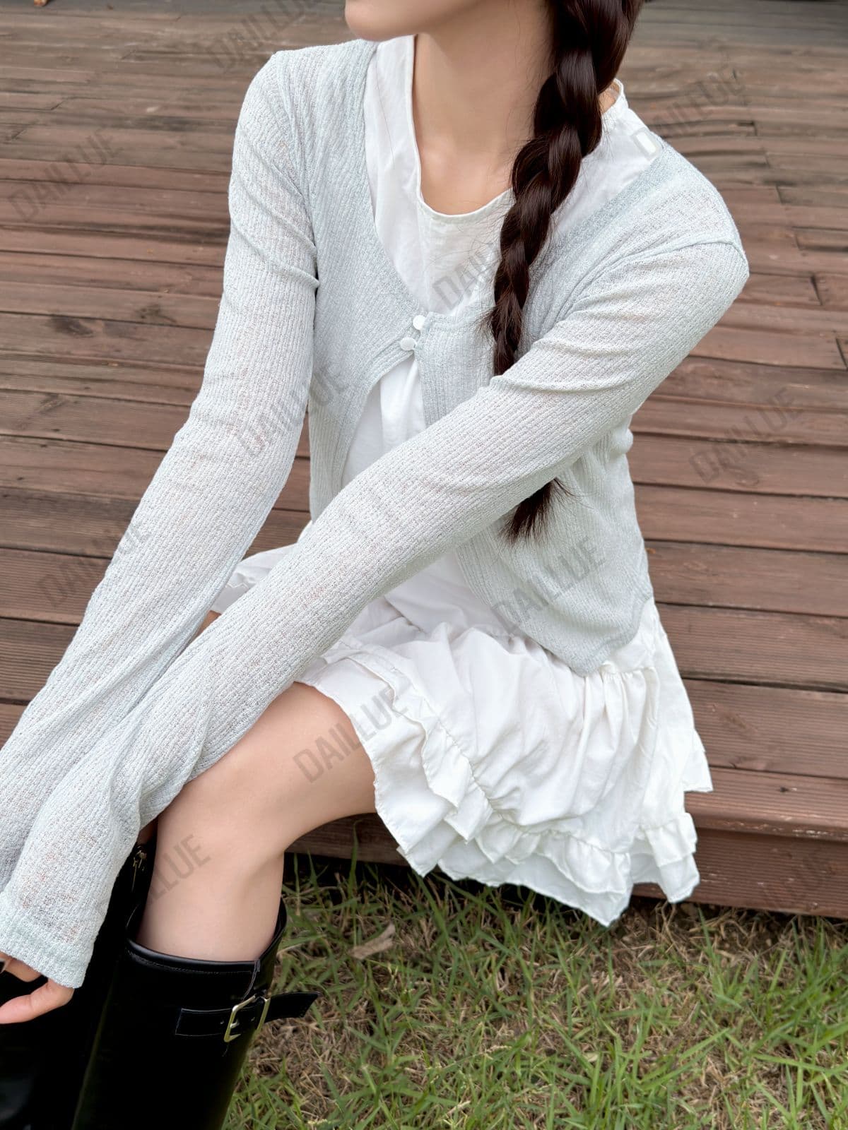 Delicate Fit - Two-Button Round Semi-Crop Cardigan - Must-Have Item, Summer, Mesh Knit, See-through, Long Sleeve, Vacation - 이미지 3
