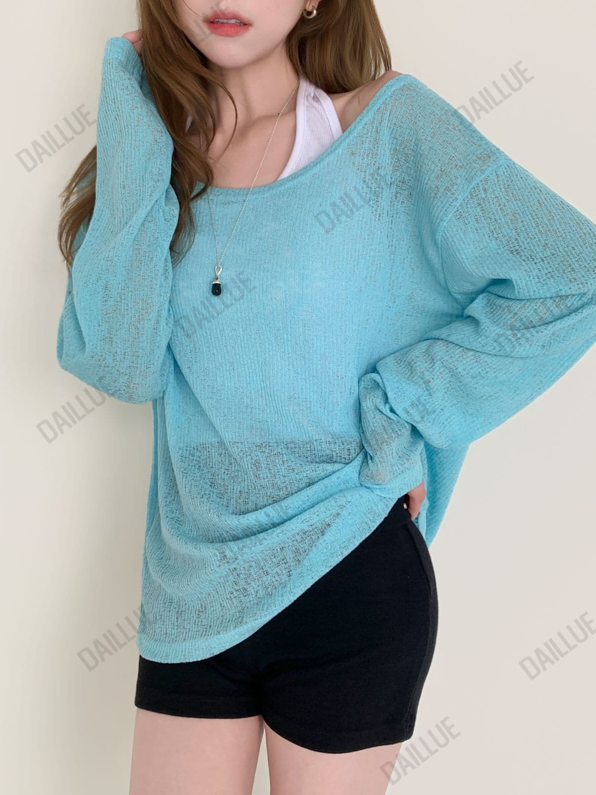 [Salant Item] Summer Knit Cover-up Long Sleeve - Delicate Fit, Off-shoulder, Boat Neck, Summer Tee, Humbuk Show, Rainy Season Look - 이미지 1