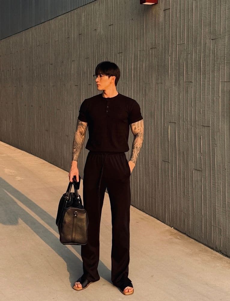 Pure Muscle Fit Henley Neck Short Sleeve T-shirt - 이미지 5
