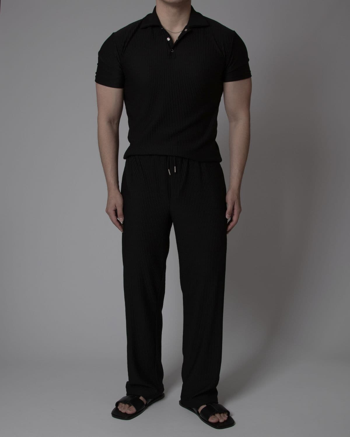 Pleated Muscle Fit Collared Short Sleeve T-shirt and Long Pants Set - 이미지 5