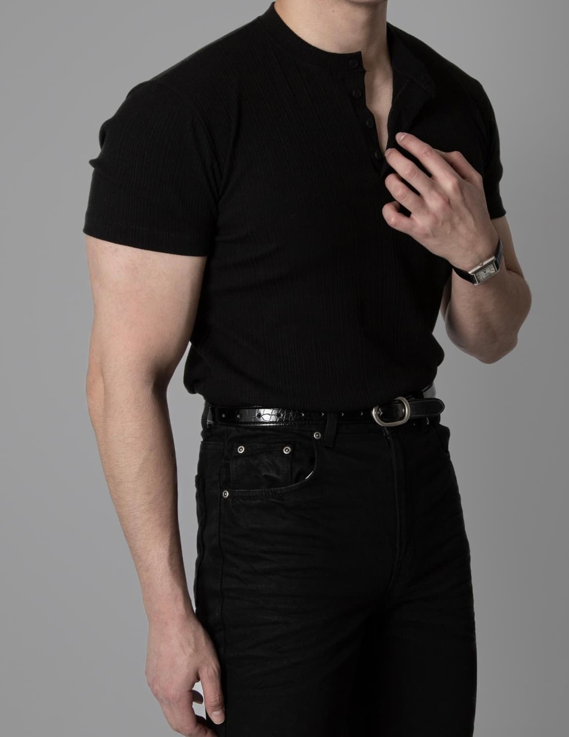 Pure Muscle Fit Henley Neck Short Sleeve T-shirt - 이미지 4