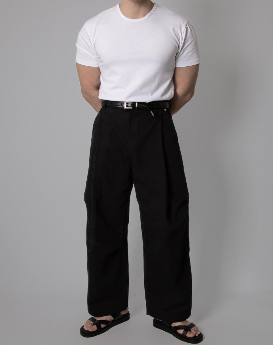 Cotton muscle-fit round short-sleeve t-shirt - 이미지 4