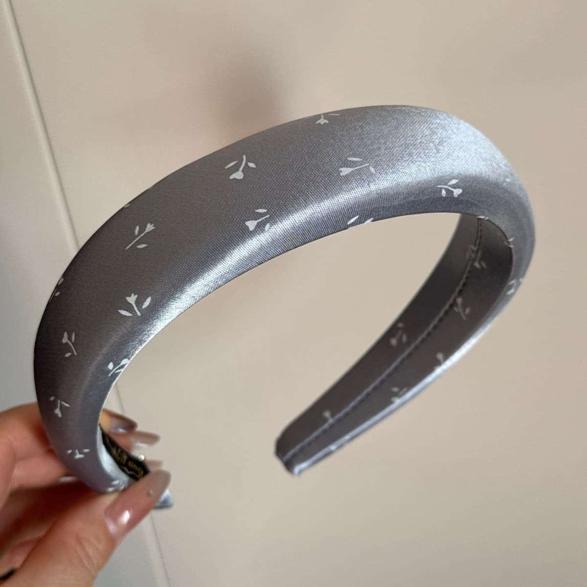 Small floral pattern satin volume headband - 이미지 3