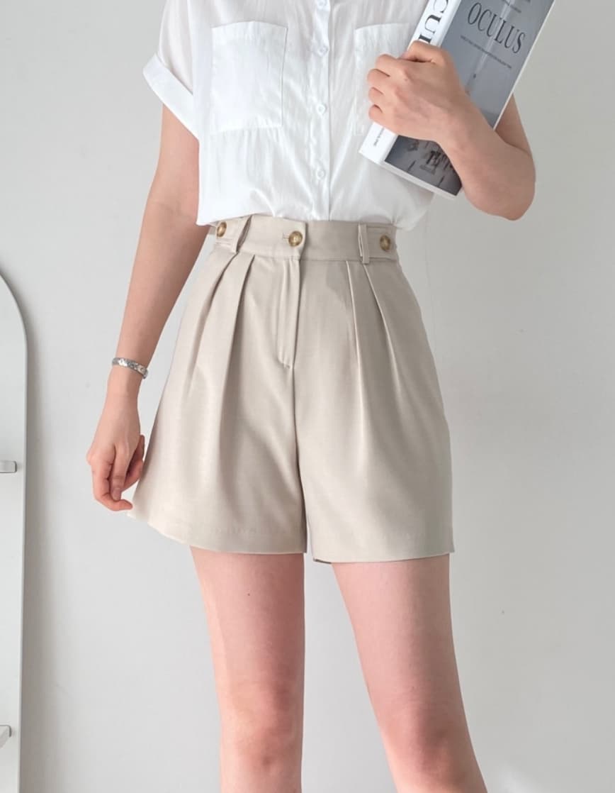 Buckle pleated 4/8 length shorts back waistband S M L - 이미지 4