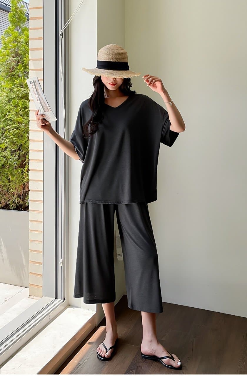 New Arrival Cool Flowy Plain V-Shirt Boxy Short Sleeve Elastic Waist Wide-Leg Pants Set Plus Size Casual Daily - 이미지 11