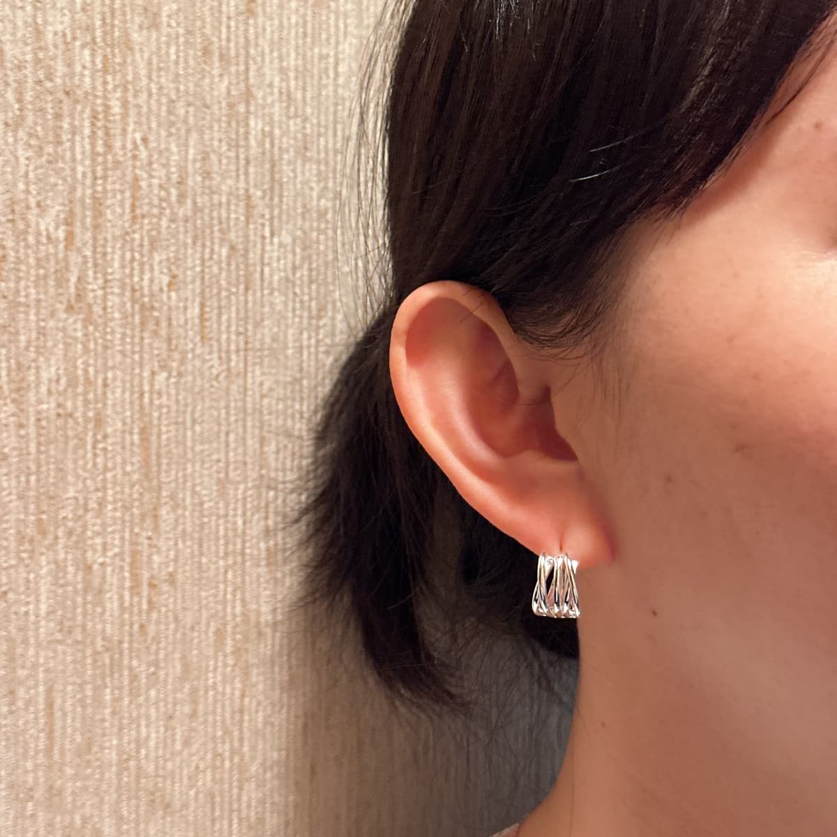 Silver925 Bold Irregular 5-Line Shape Daily One-Touch Silver Earrings - 이미지 7