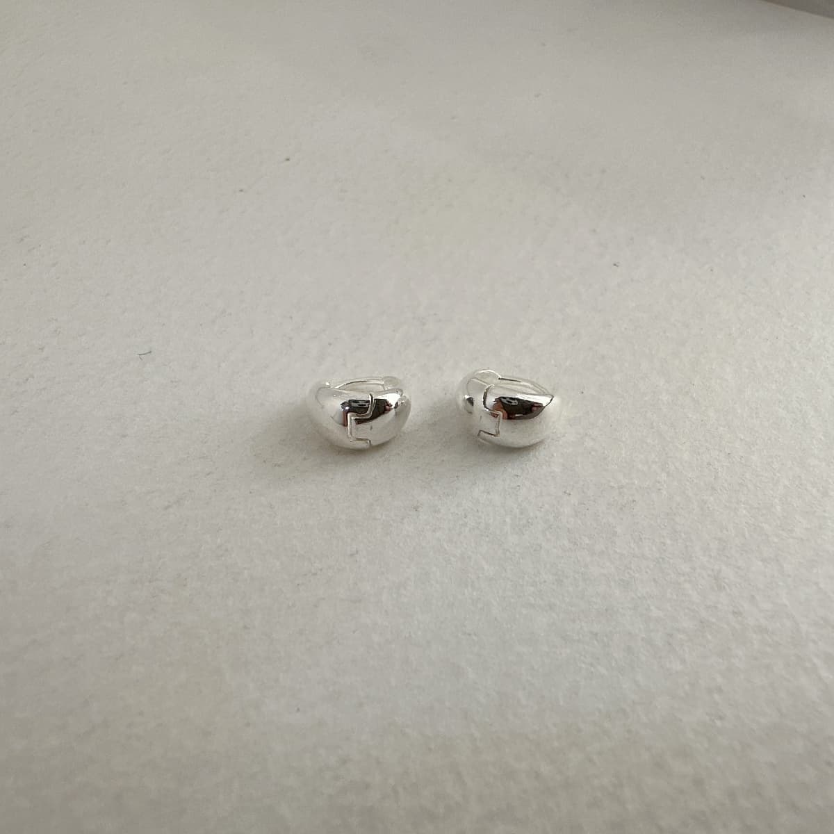 Silver925 8mm Outer Diameter Mini Teardrop Daily One-Touch Silver Earrings - 이미지 10