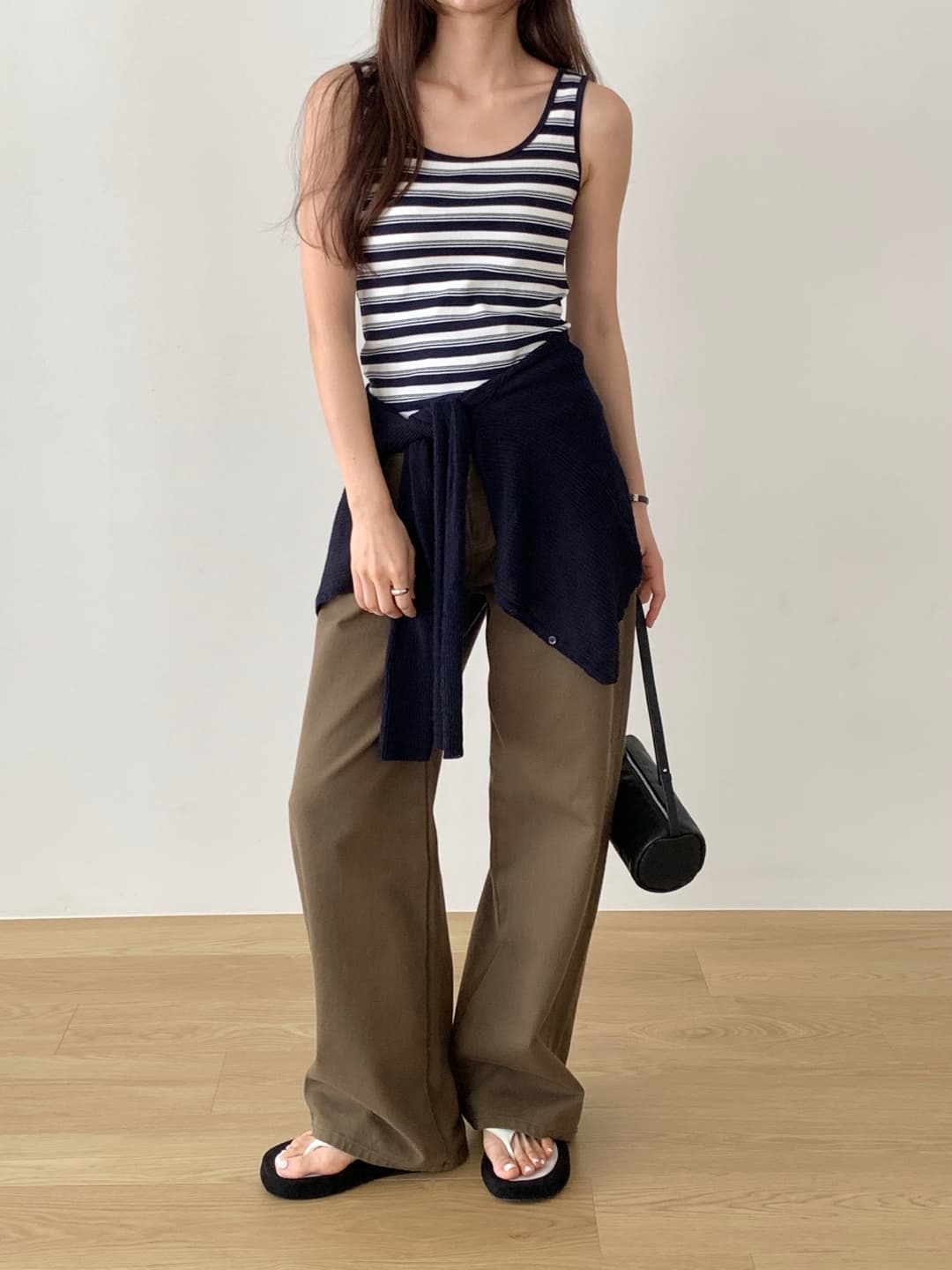 Dolphin sleeveless - 이미지 18