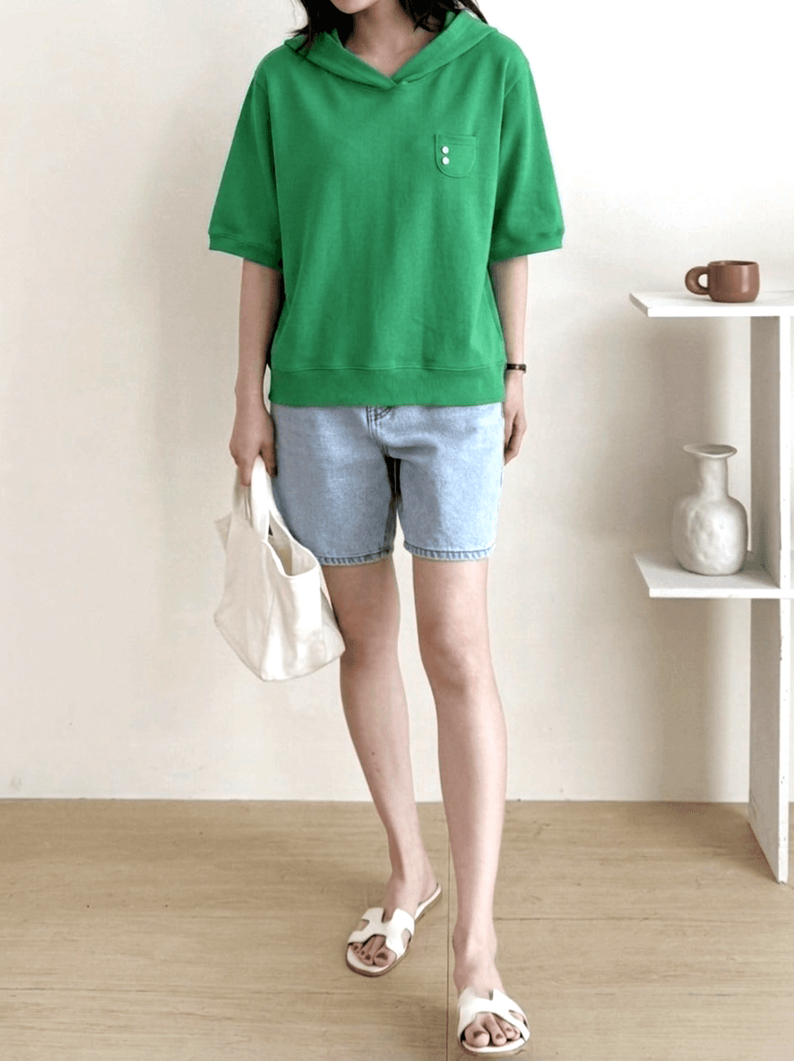 Mini pocket button short-sleeve hoodie - 이미지 9