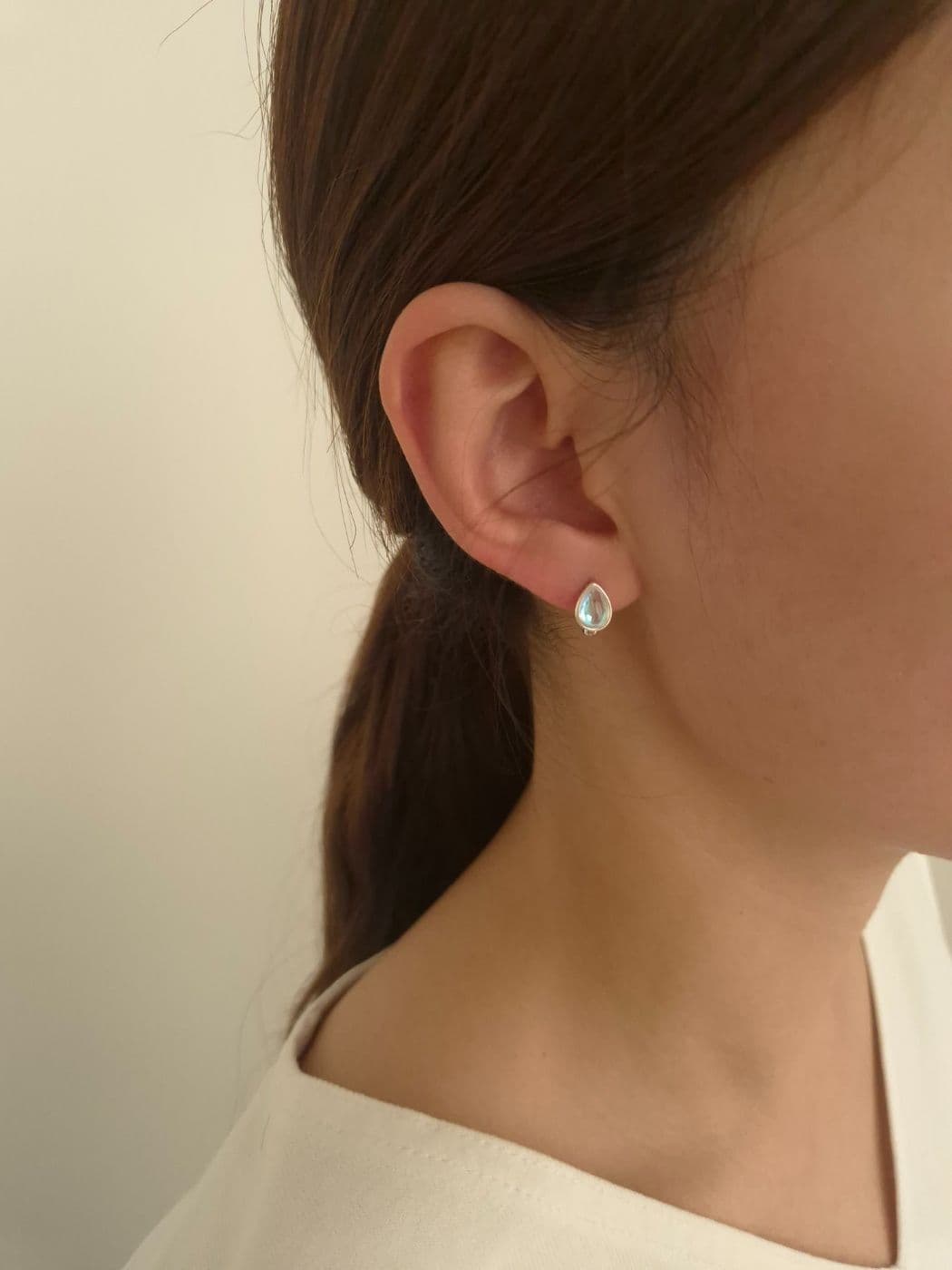 Silver 925 Teardrop Aurora One-Touch Earrings E220953989 - 이미지 2