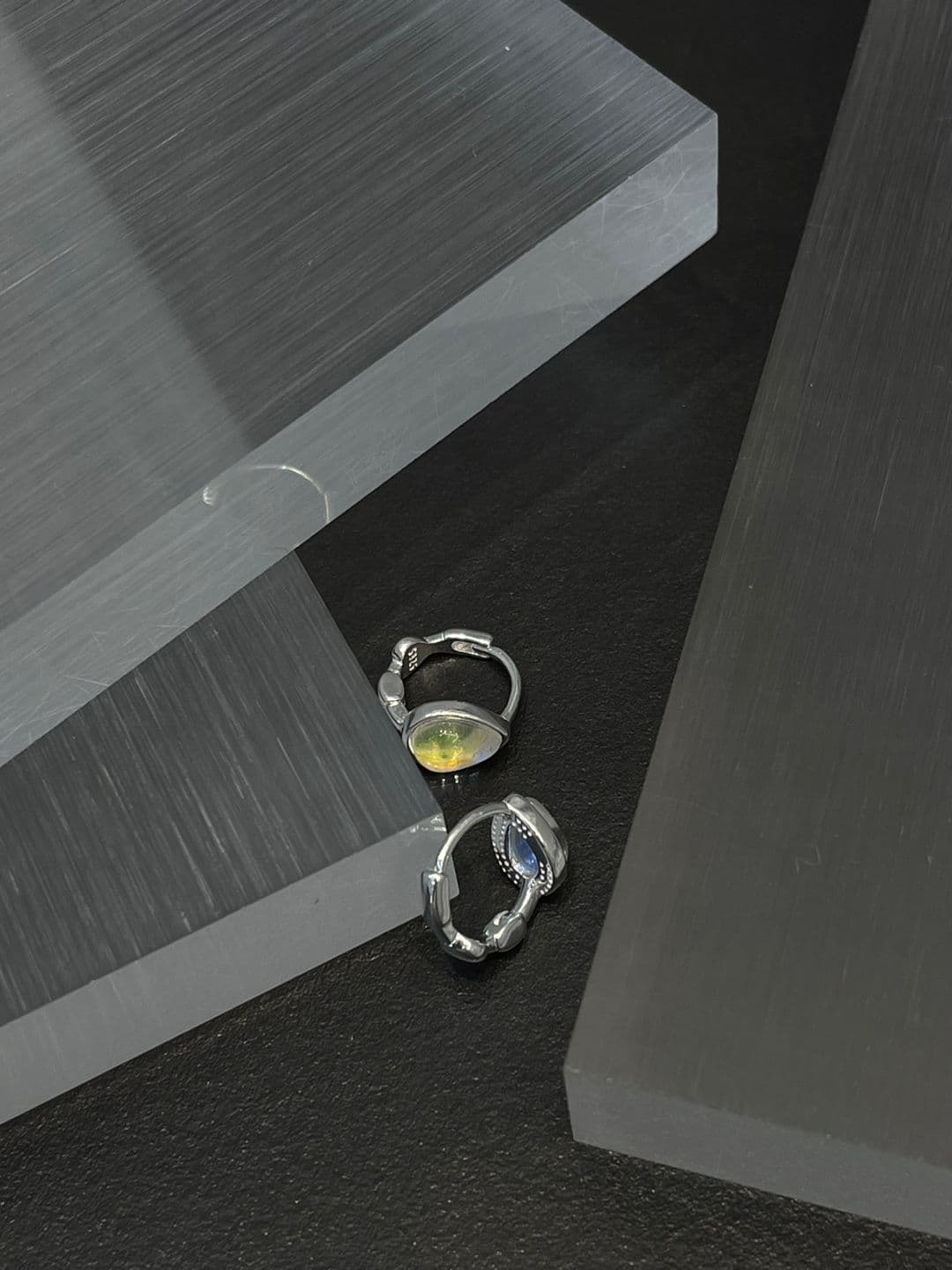 Silver 925 Teardrop Aurora One-Touch Earrings E220953989 - 이미지 5