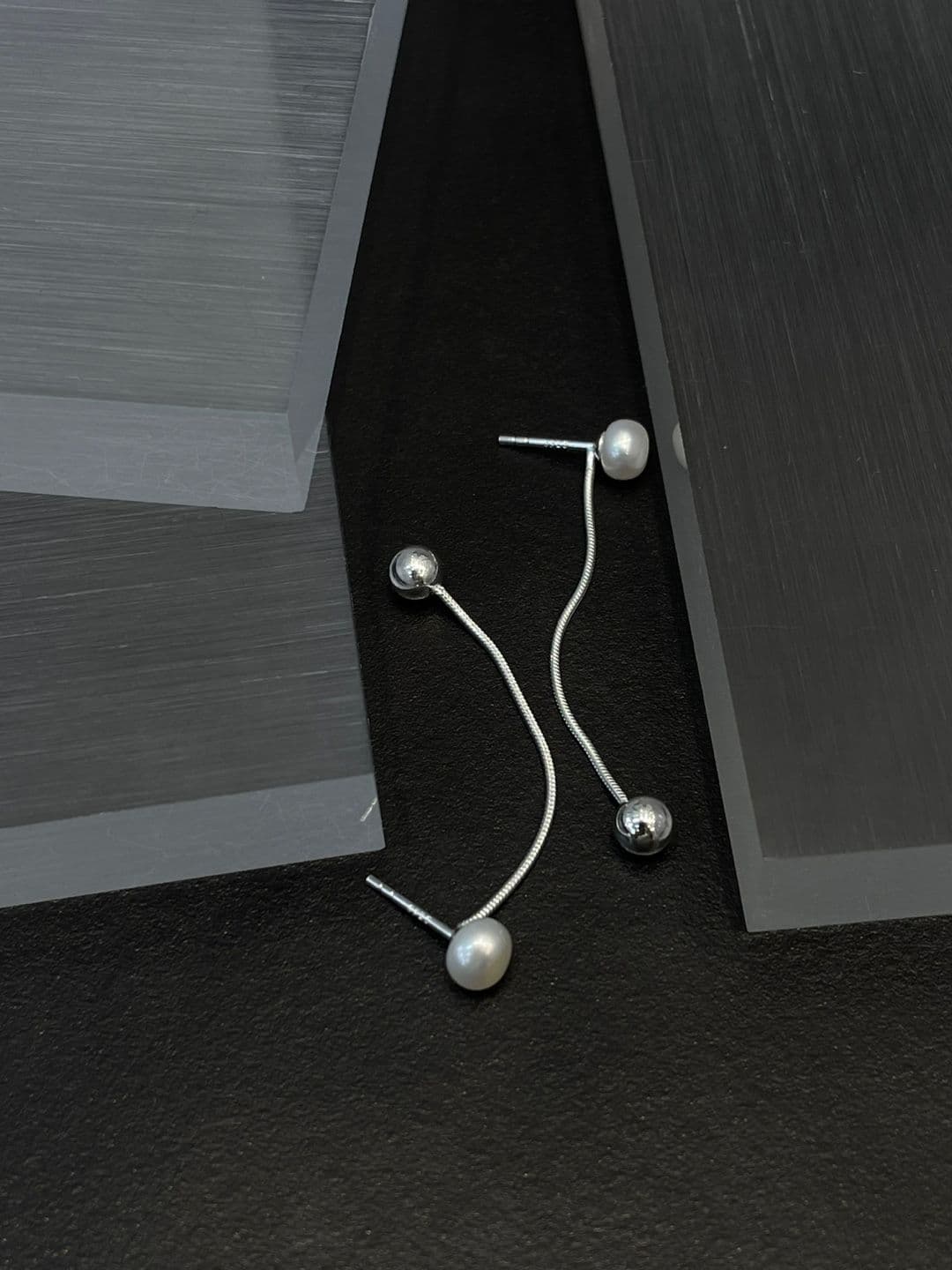 Silver 925 Freshwater Pearl Drop Silver Ball Post Earrings E230304957 - 이미지 5