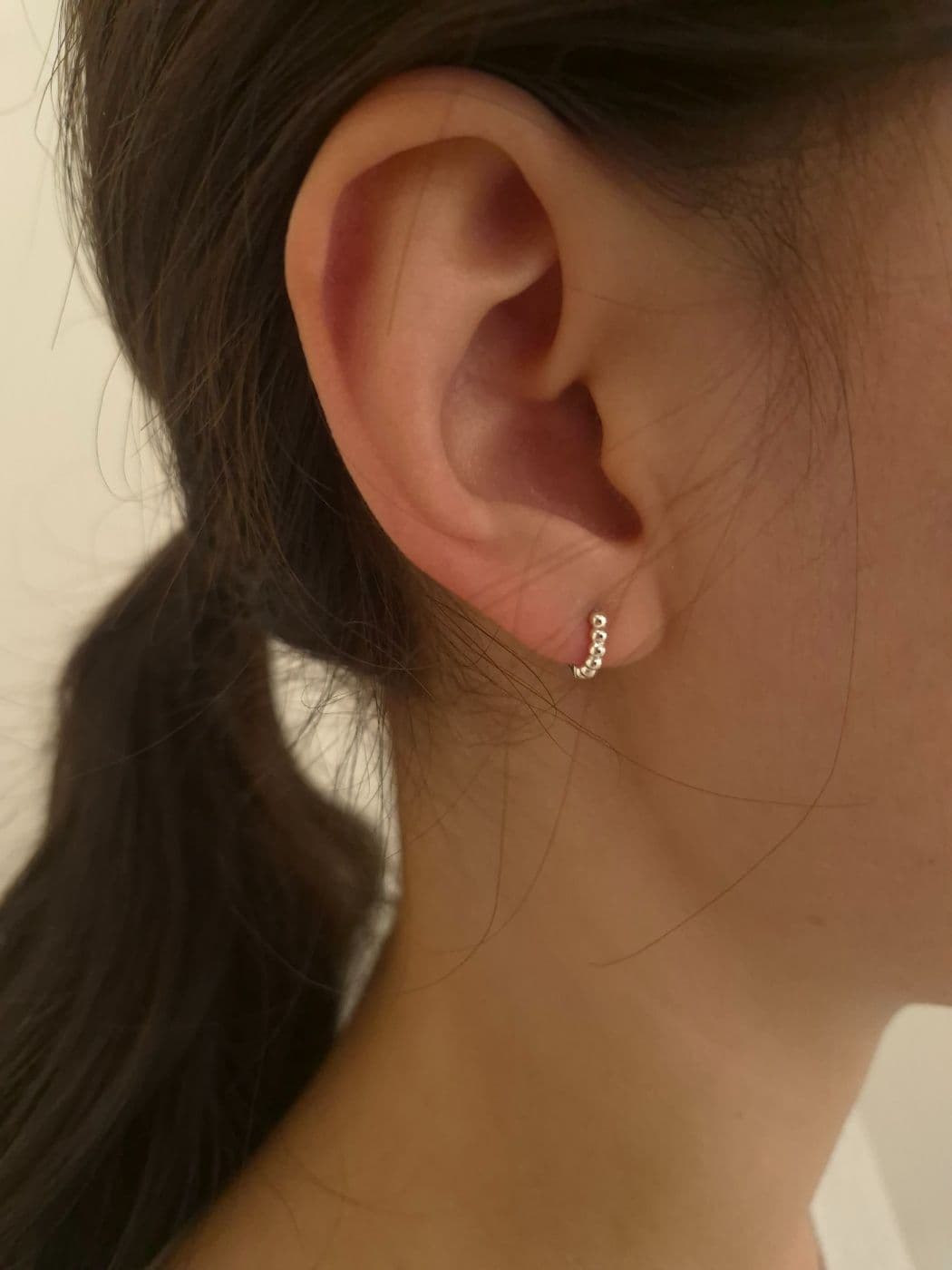 Silver 925 Small-Big Silver Ball One-Touch Earrings 10-15mm E220870945 - 이미지 1