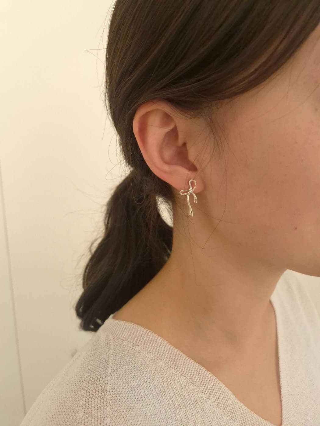 Silver 925 Longtail Ribbon Post Earrings E230980752 - 이미지 3