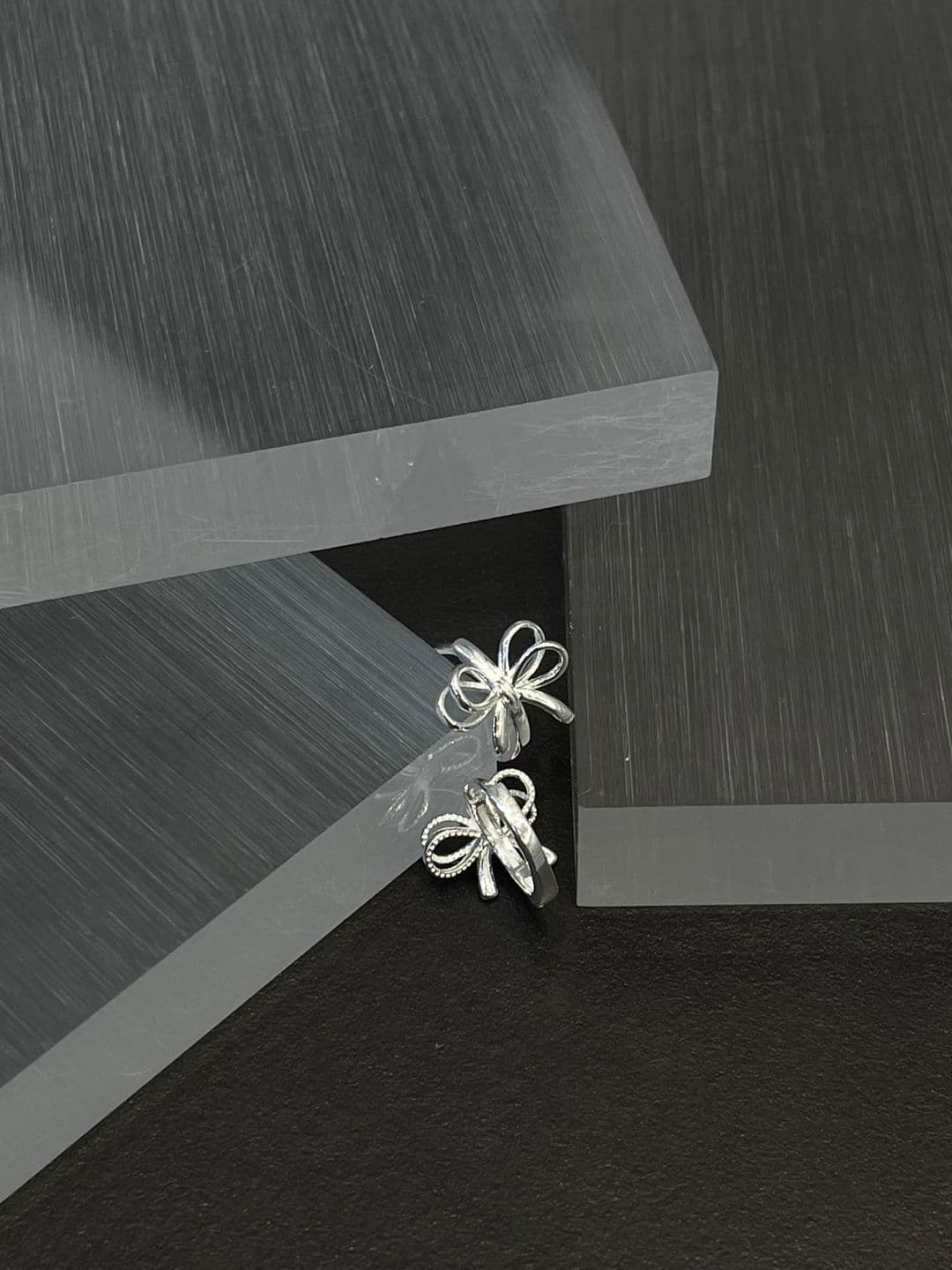 Silver 925 One-Touch Double Ribbon Earrings E220301625 - 이미지 7