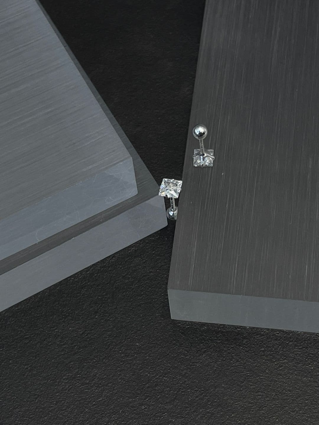 Silver 925 Classic Square Cubic Piercing P231069771 - 이미지 1