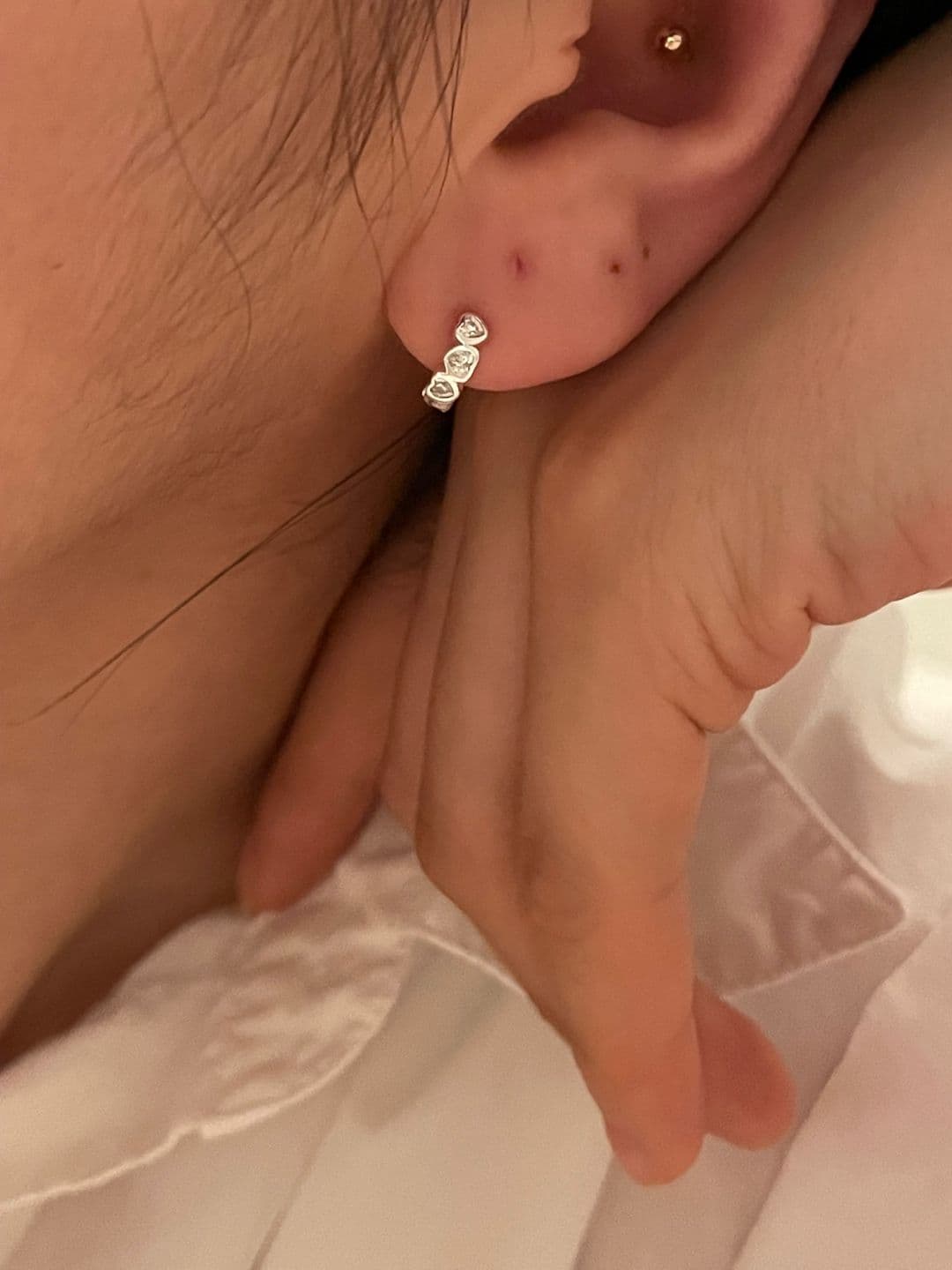 Silver 925 Heart Cubic One-Touch Earrings E240576175 - 이미지 2