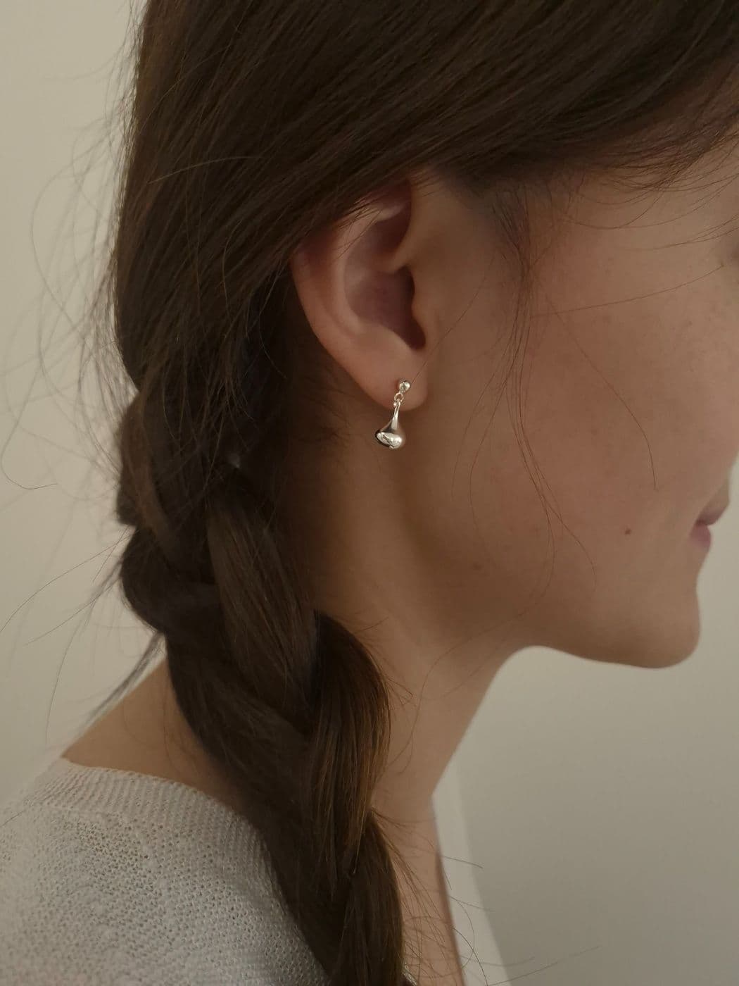 Silver 925 Teardrop Dangle Post Earrings E260456825 - 이미지 3