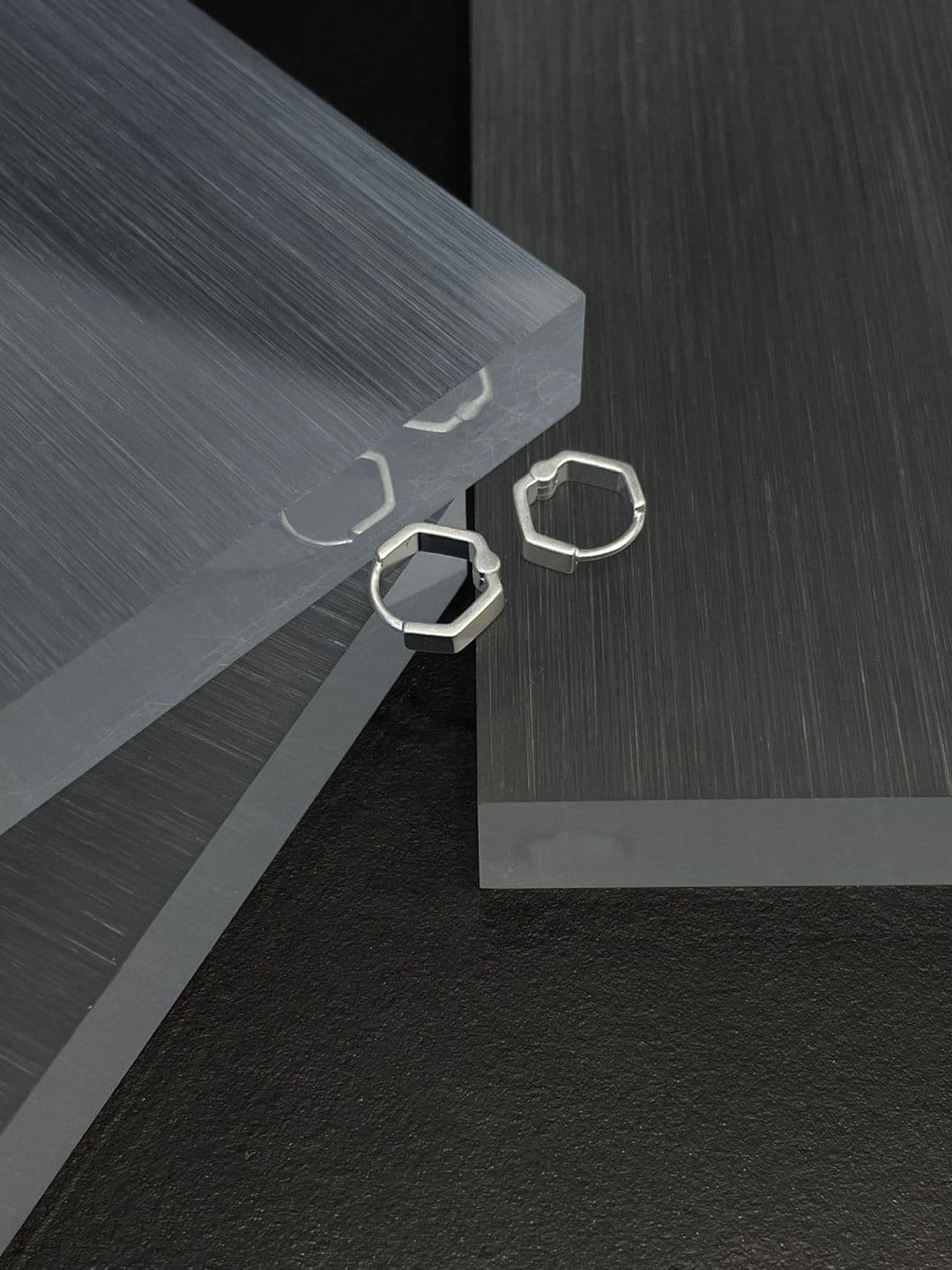 Silver 925 One-Touch Edge Point Earrings E260472011 - 이미지 7