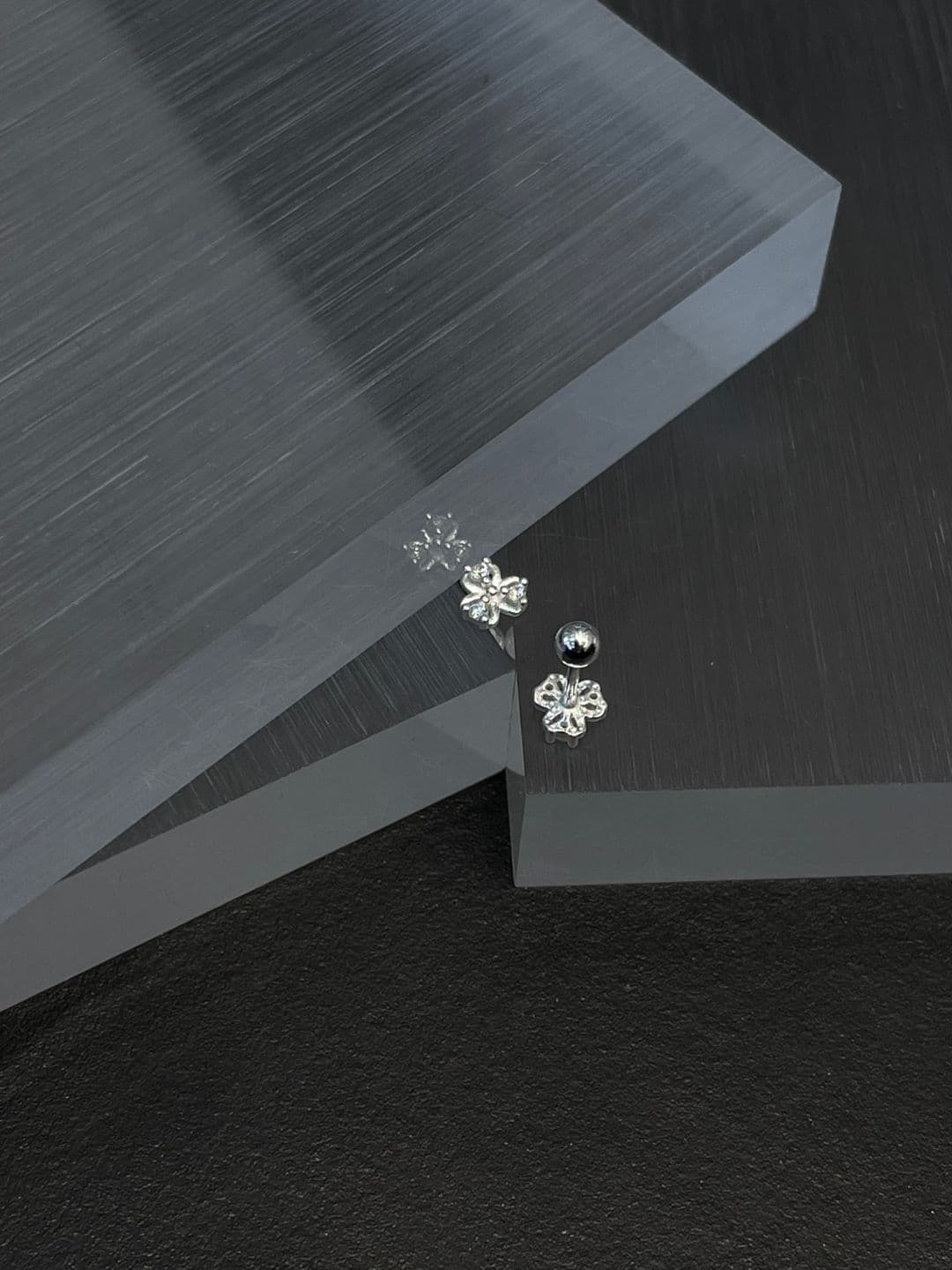 Silver 925 Flower Cubic Earrings Piercing P260572434 - 이미지 3