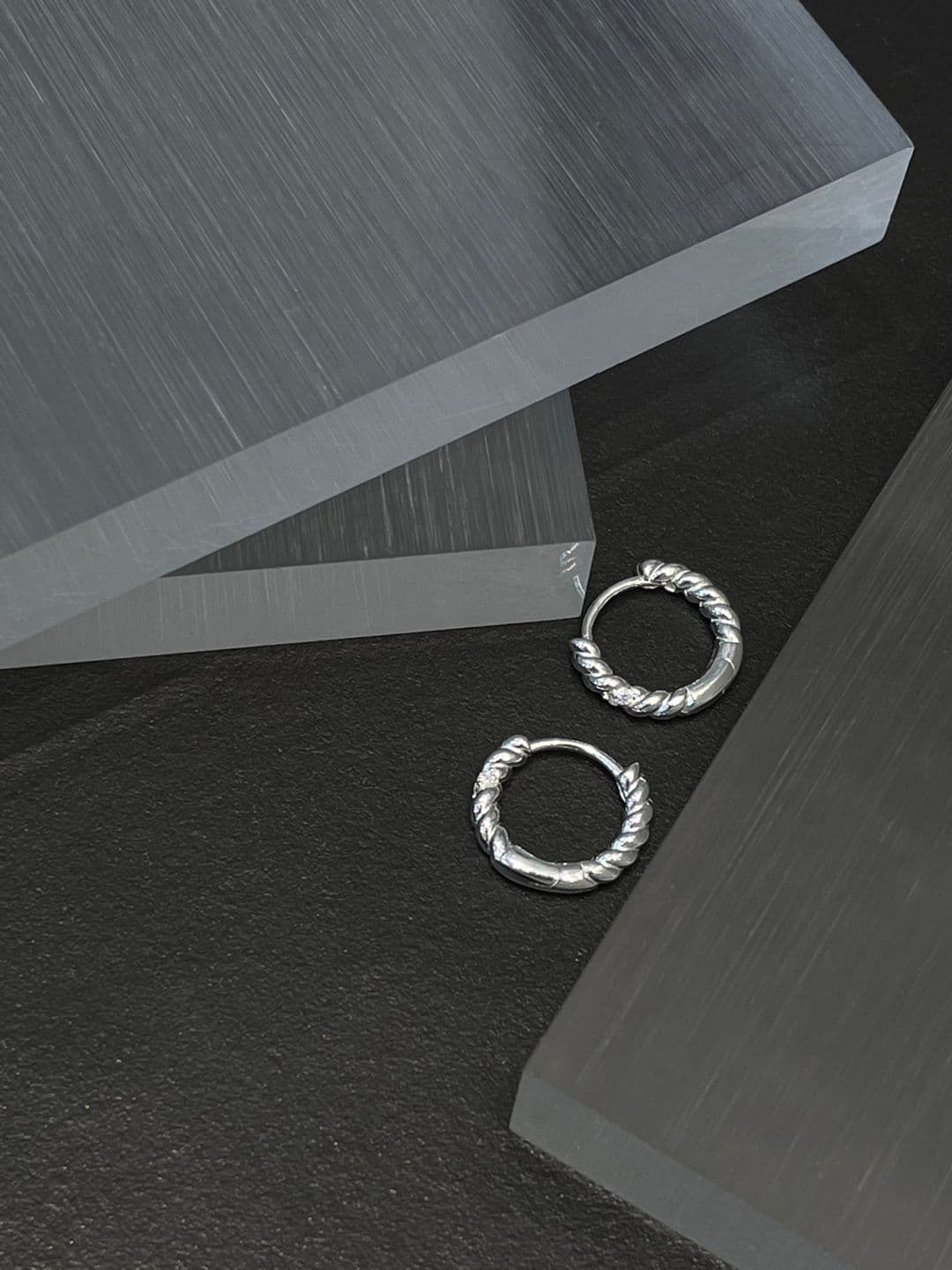 Silver 925 Cubic Twist One-Touch Earrings E260567582 - 이미지 5