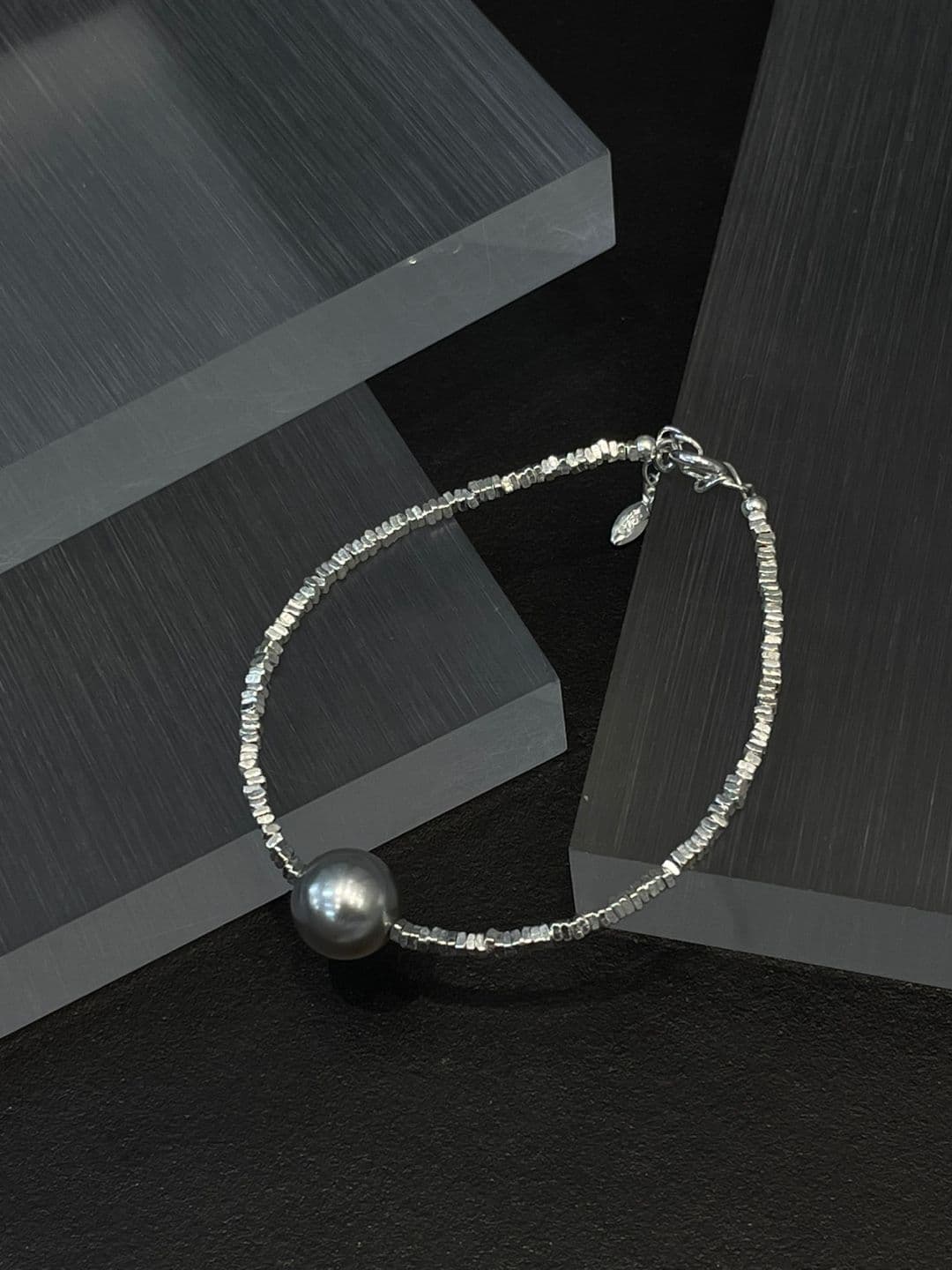 Silver 925 Silver Chip Gray Pearl Bracelet B230644373 - 이미지 4