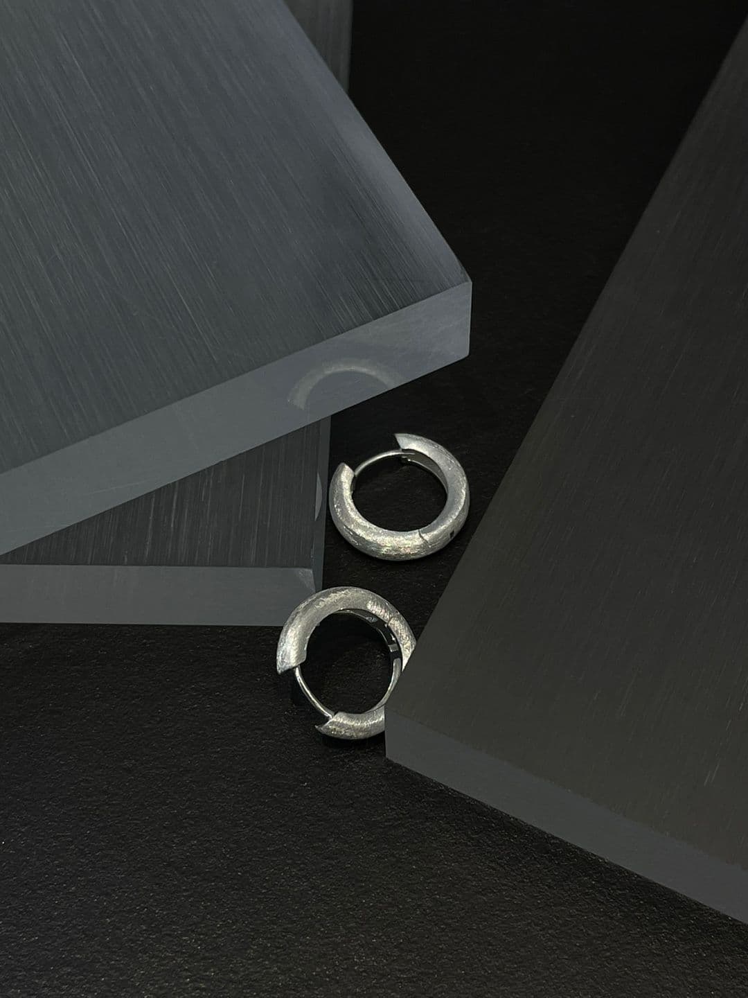 Silver 925 One-Touch 18mm Matte Earrings E260672107 - 이미지 5