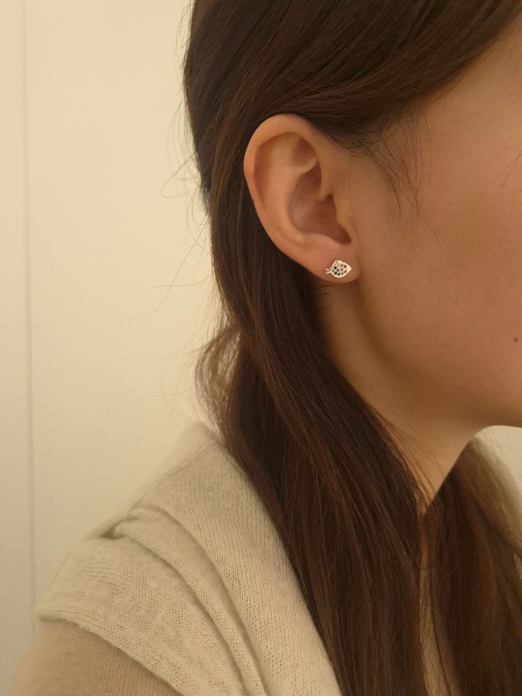 Silver 925 Colorful Fish Post Earrings E260643129 - 이미지 3
