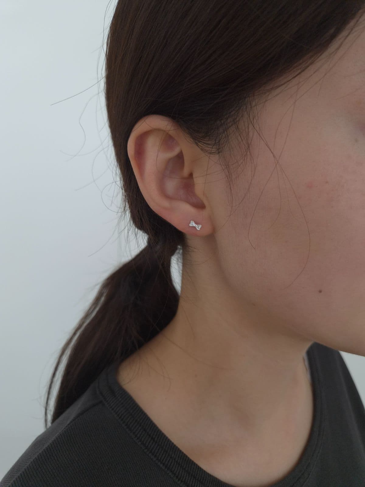 Silver 925 Ribbon Cubic Earrings Piercing P260633266 - 이미지 2