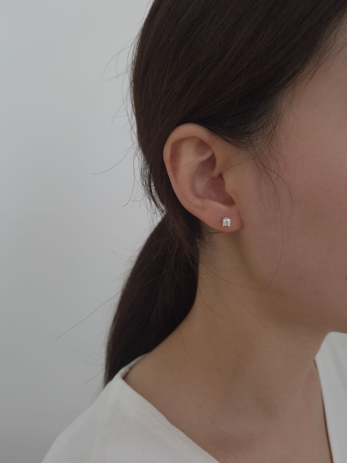 Silver 925 4mm Moissanite Post Earrings E260616580 - 이미지 1