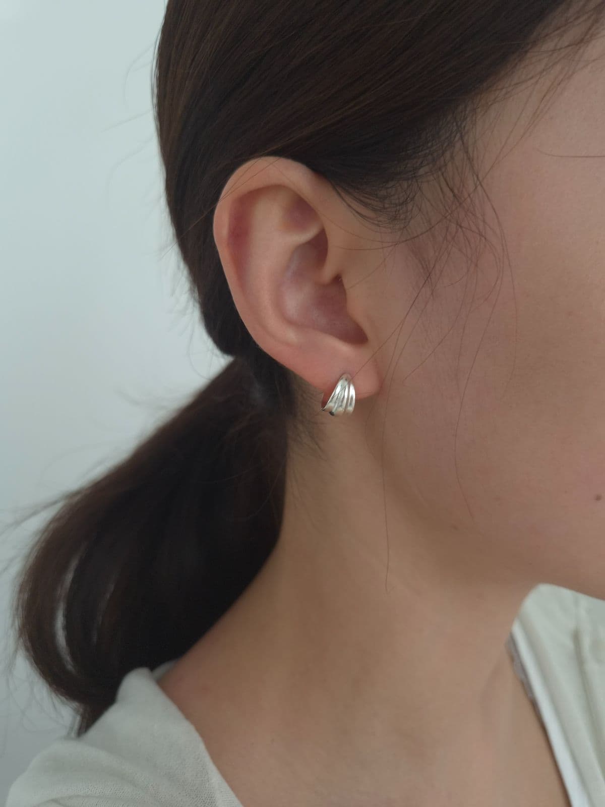 Silver 925 10-12mm Wave One-Touch Earrings E260655642 - 이미지 4