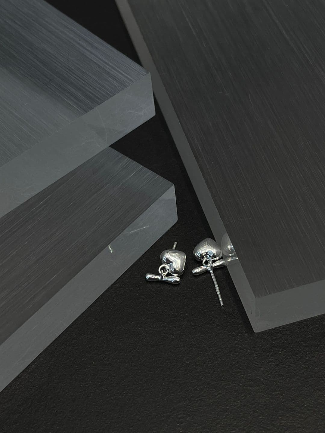 Silver 925 Heart Dangle Post Earrings E260728878 - 이미지 5