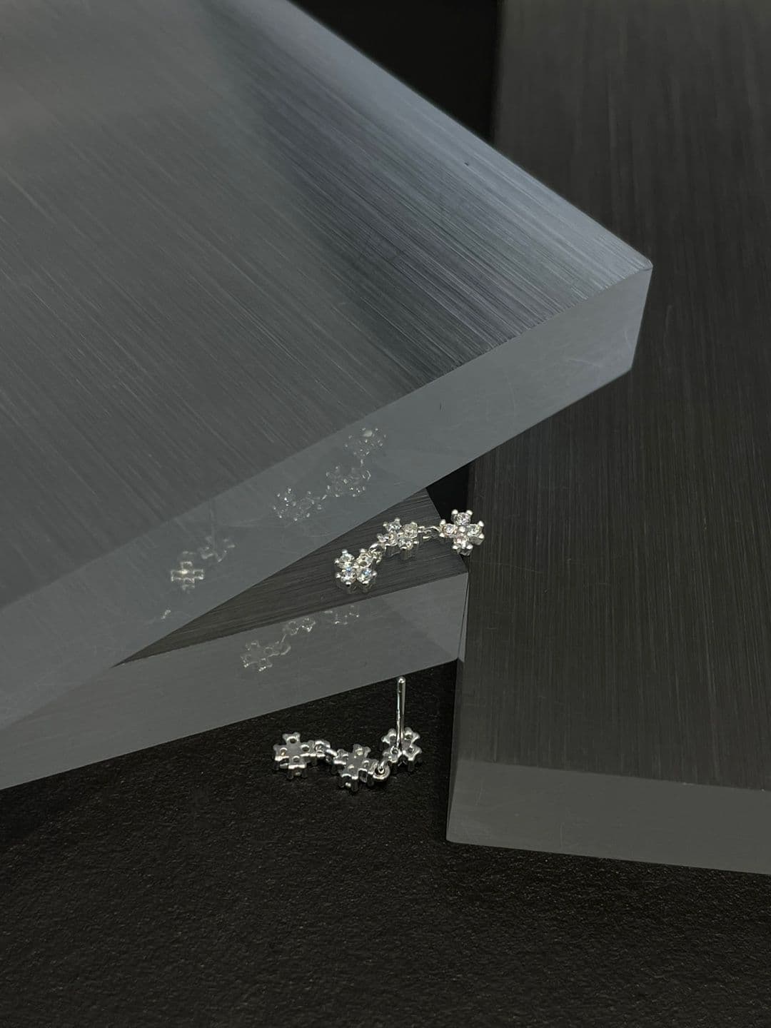 Silver 925 Cubic Cross Drop Earrings E260786933 - 이미지 6
