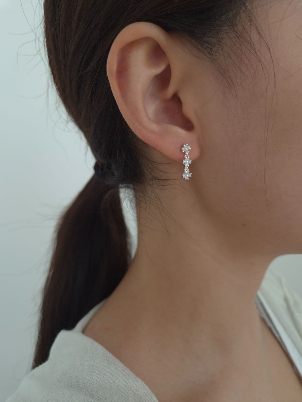 Silver 925 Cubic Cross Drop Earrings E260786933 - 이미지 2