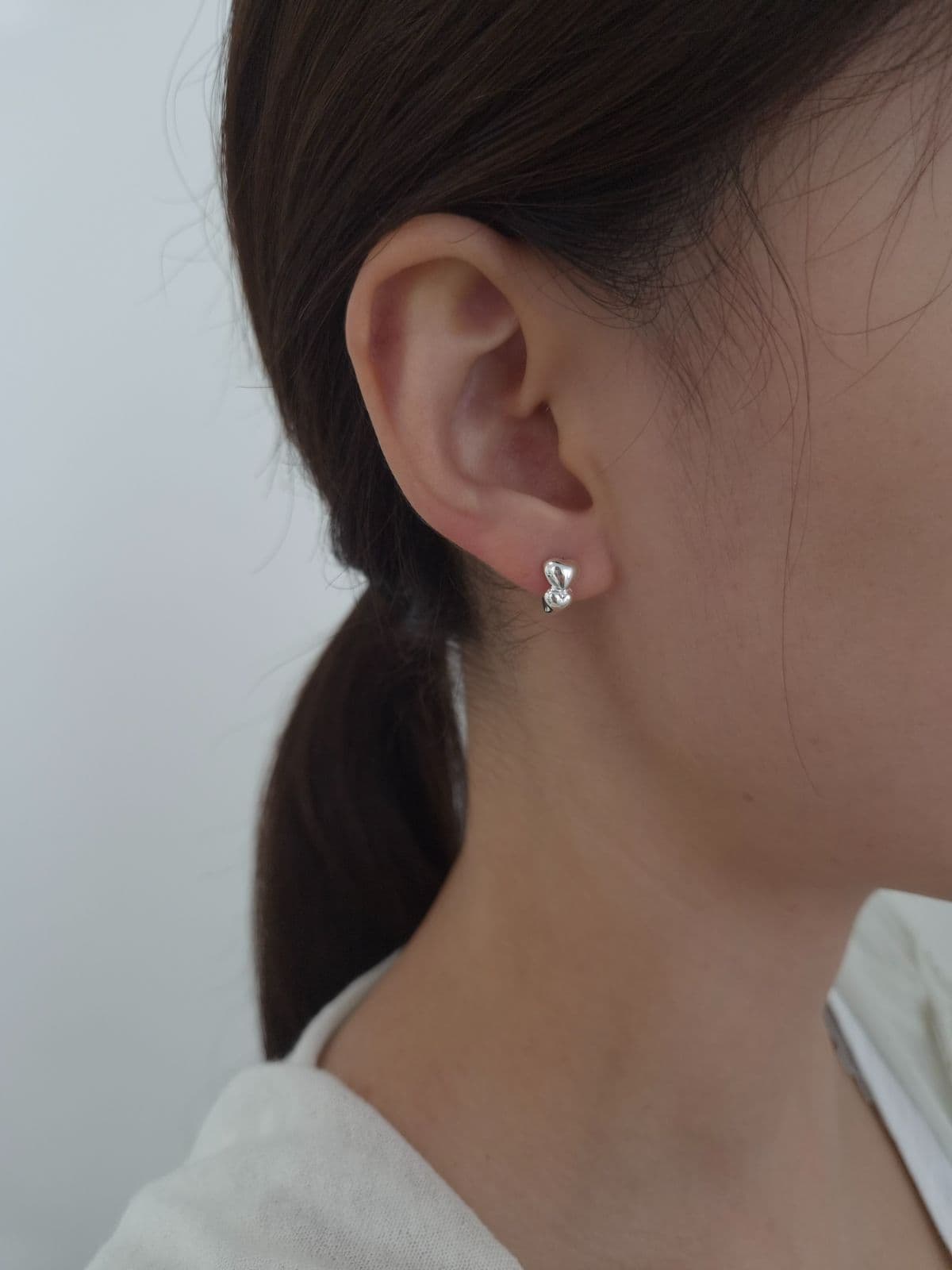 Silver 925 Double Heart One-Touch Earrings E260782335 - 이미지 2