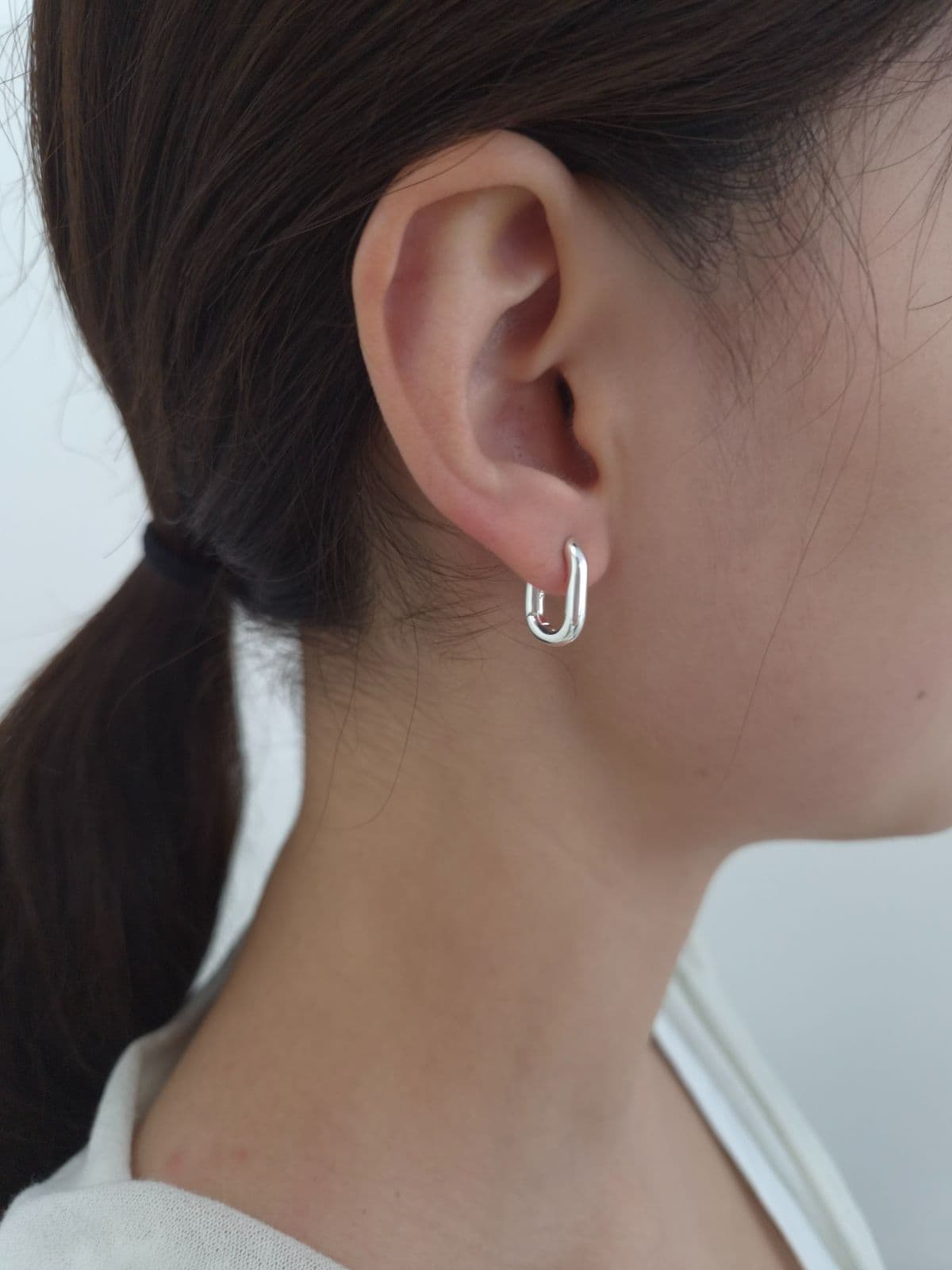 Silver 925 One-Touch Bold Square Earrings E221149488 - 이미지 1