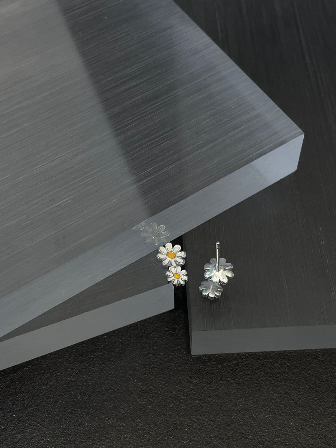 Silver 925 Double Daisy Post Earrings E260777905 - 이미지 6