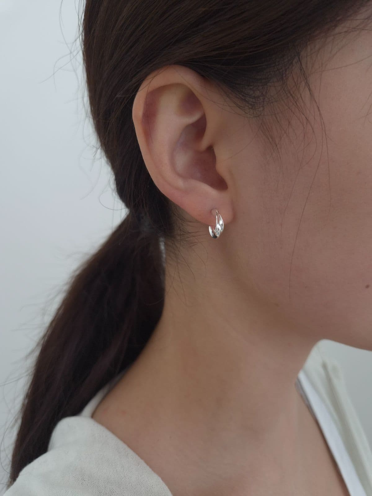 Silver 925 Twisted C-Post Earrings E260781055 - 이미지 1
