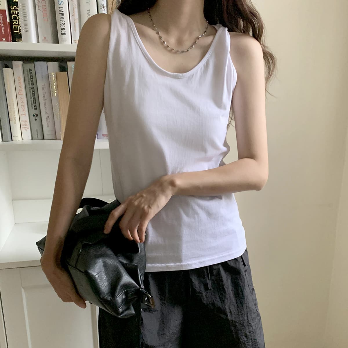 Twisted Sleeveless Top (New Summer Sleeveless Sleeveless Inner Sleeveless) - 이미지 1